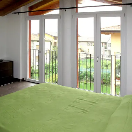 Ferienwohnung Dongo 256s